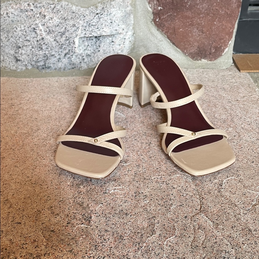 Vince Ona  Strappy Women's Sandals